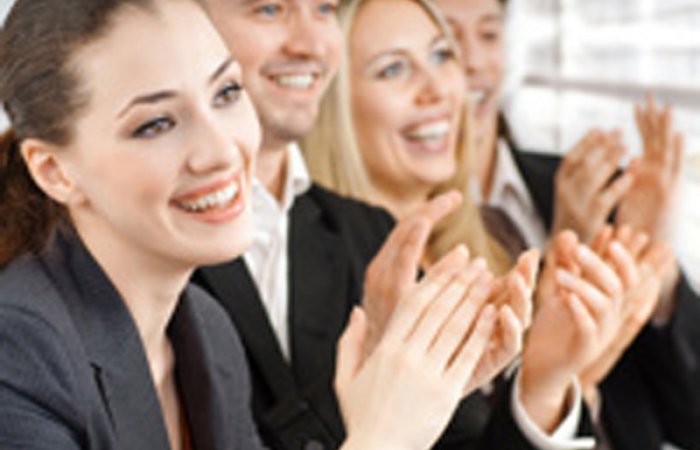 Kleidung und Karriere, Kleidung und Vorstellungsgespräch, Bewerbung, Businessdresscode, Stiltipps,